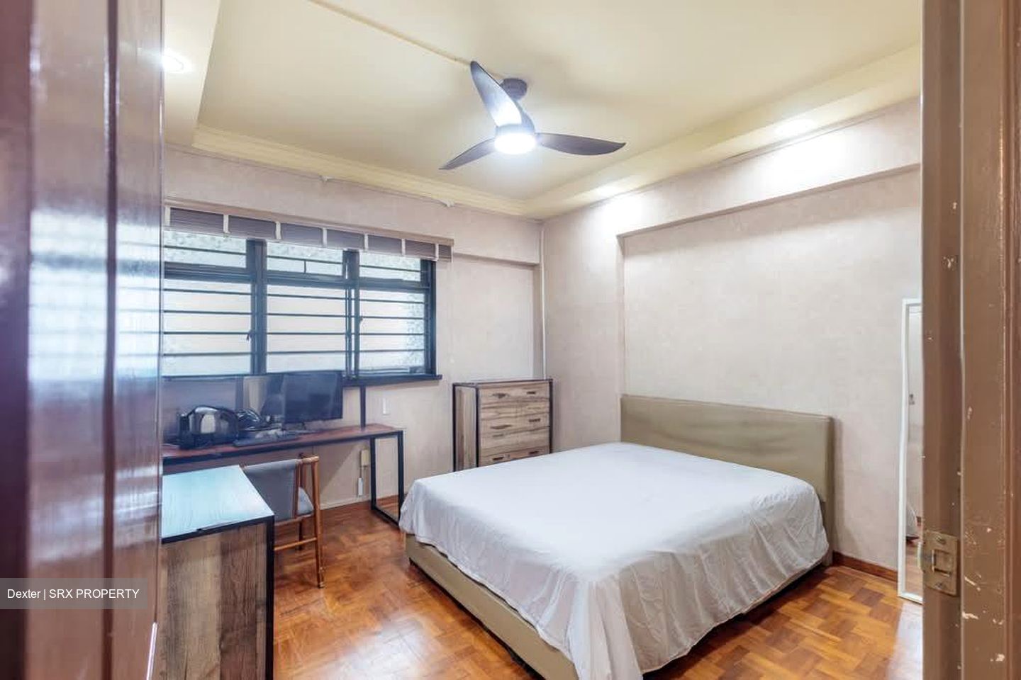 Blk 578 Hougang Avenue 4 (Hougang), HDB Executive #571872491